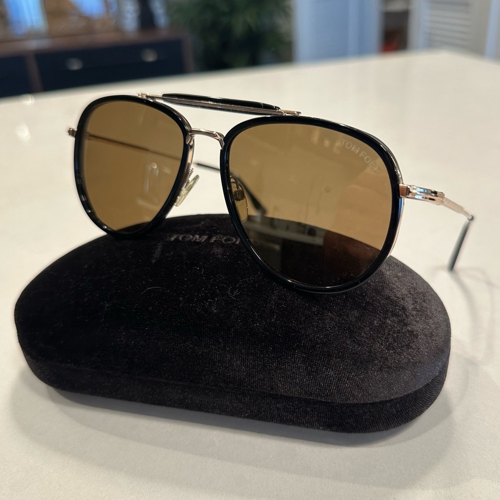 Tom Ford Tripp Sunglasses w/ Case - Black & Gold